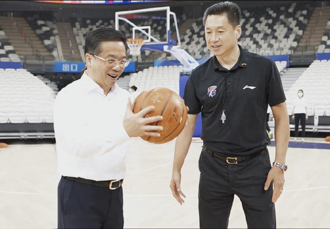 博鱼体育官方网站-打进四强的幕后功臣！李春江已经离开山西男篮，定居东莞