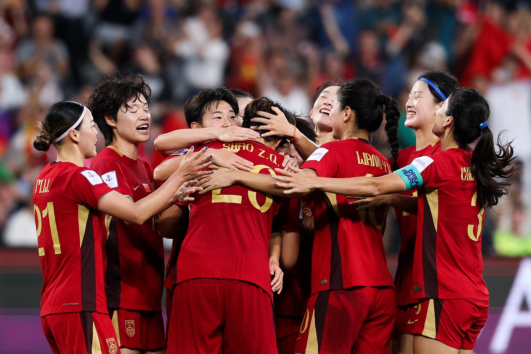 博鱼体育官方入口-马德兴：中国女足进亚洲杯四强仅完成保底任务，不等于护身符